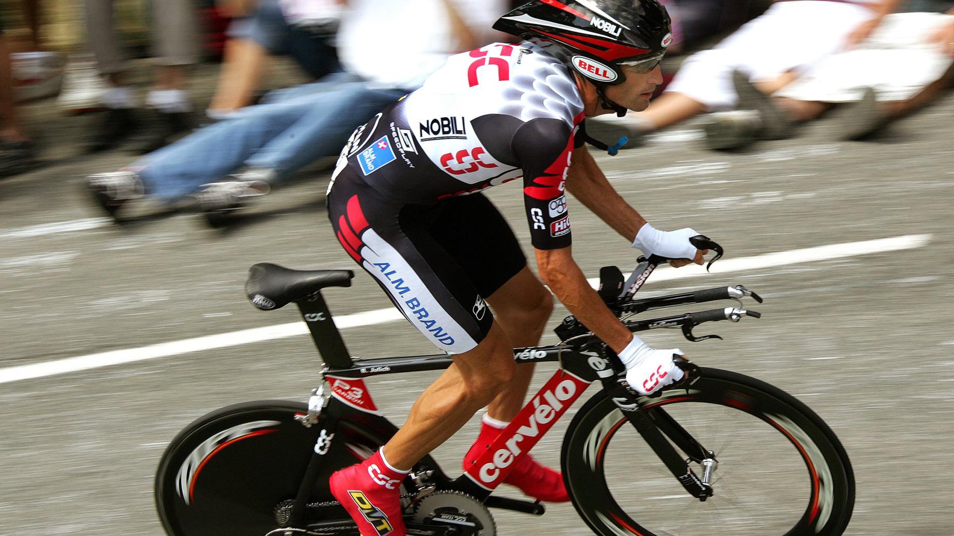 俱乐部精神：打造“大家庭”的成功经验