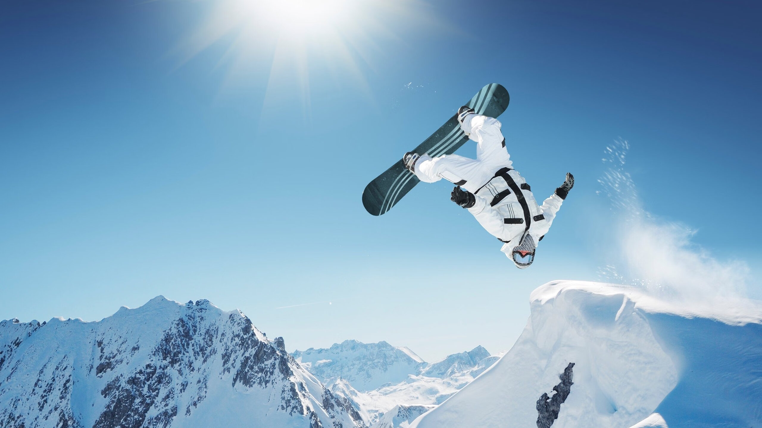 世俱杯巅峰对决：非洲冠军挑战欧洲霸主的历史瞬间，非洲队世界杯冠军